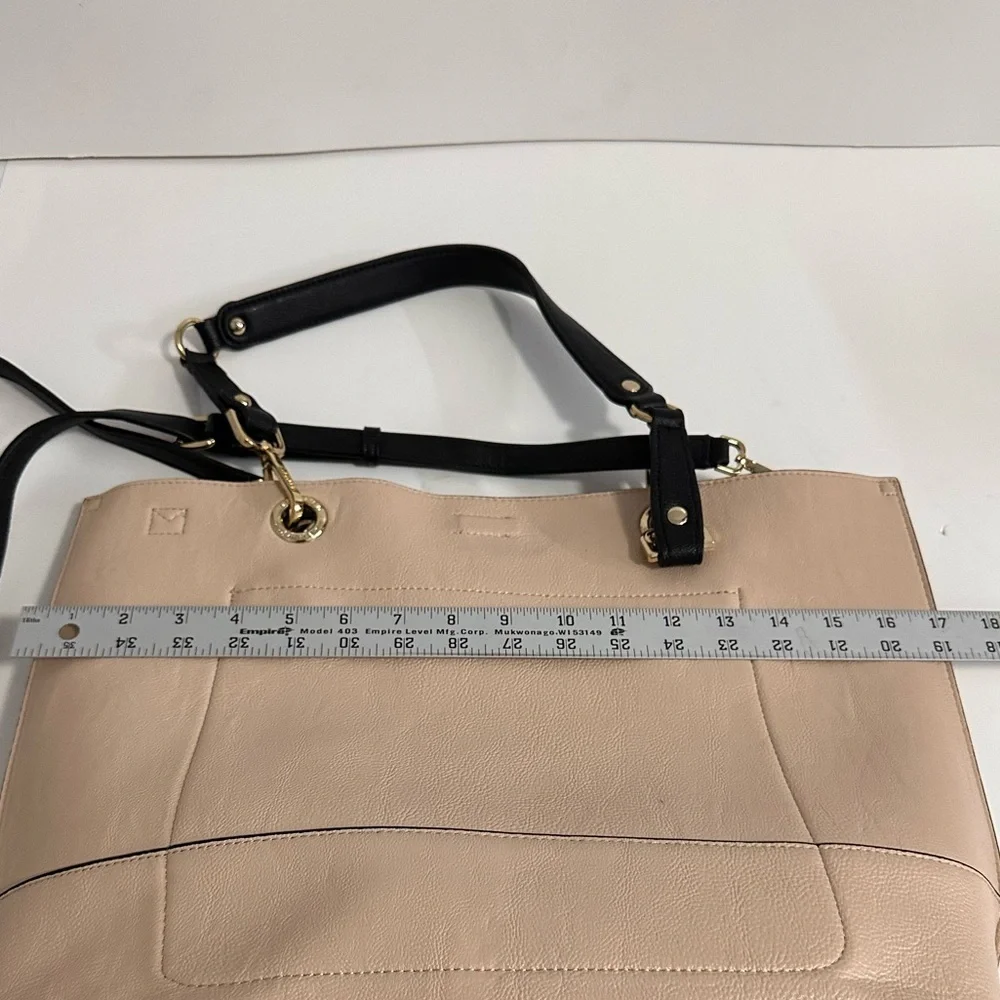 👜 Calvin Klein Purse – Black and Beige 👜